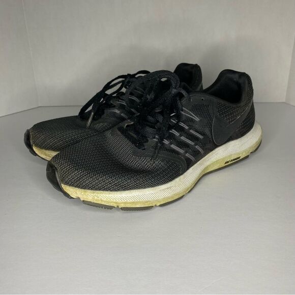 Nike Run Swift Black White Running Sneaker 909006-010 Womens 9 - Picture 2 of 16